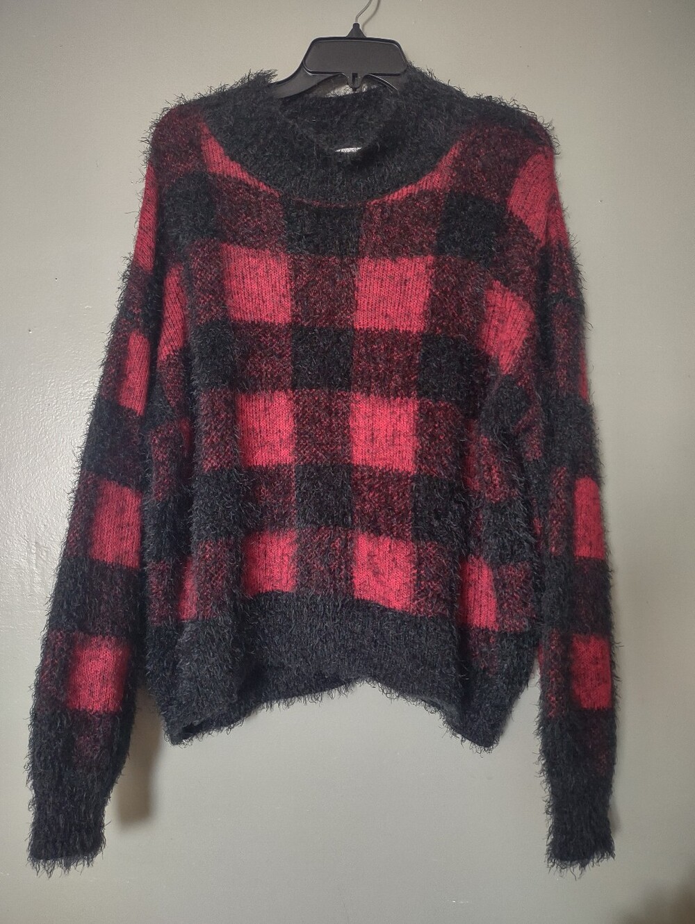 Hooked Up Women's XL Red & Black Fuzzy Cozy Sweater